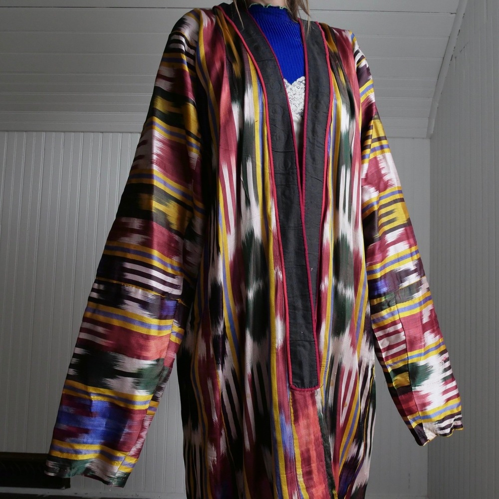 AMAZING antique Uzbekistan ikat dyed silk and calico cotton reversible jacket - Picture 11 of 14